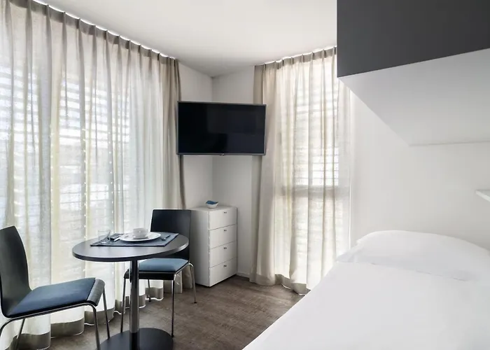 Townhouse N26 Апартаменти *